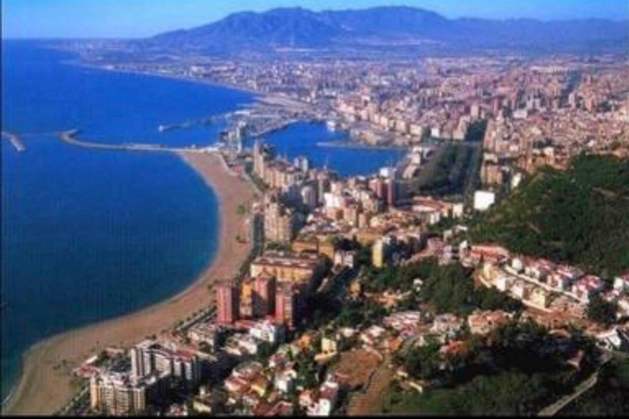 Terrace Relax Apartment. City & Beach Malaga Exterior photo
